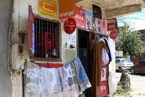Fin de la 2G à Mayotte, les téléassistances et les vieux téléphones risquent de se taire sans prévenir