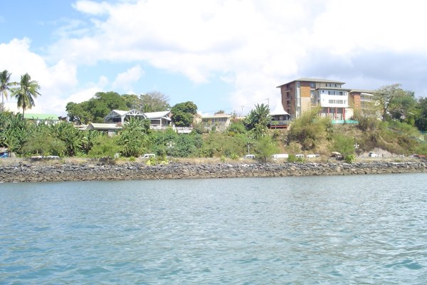 Antenne de l'Ofpra fermée depuis Chido, la baisse de l'asile à Mayotte se lit d'abord au guichet